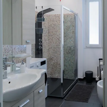 Holiday home Casa Flavia Lierna